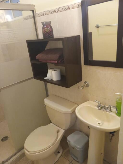 Casa Completa En Privada Y Con Cochera Monclova Exteriör bild